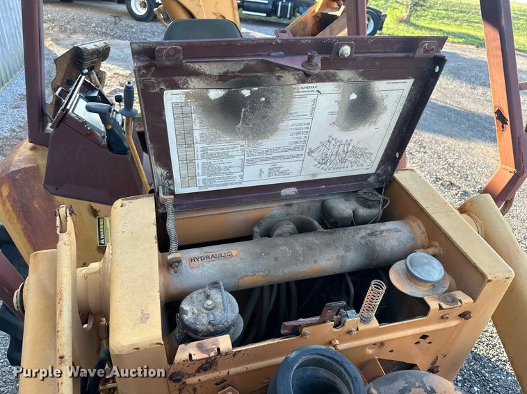 image for item KW9197 1992 Case 580 Super K  backhoe