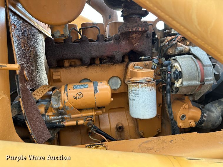 image for item KW9197 1992 Case 580 Super K  backhoe