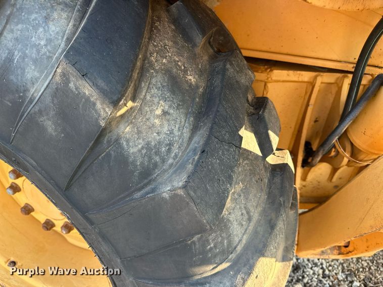 image for item KW9197 1992 Case 580 Super K  backhoe