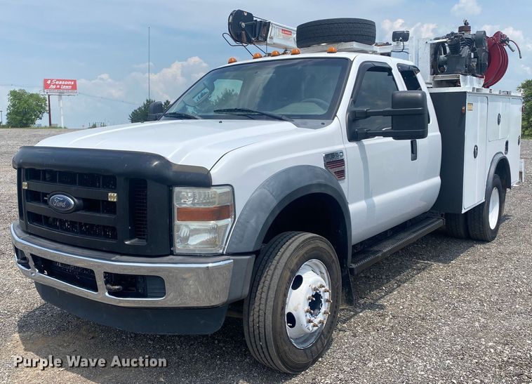 image for item KW9263 2009 Ford F550  SuperCab utility / service truck