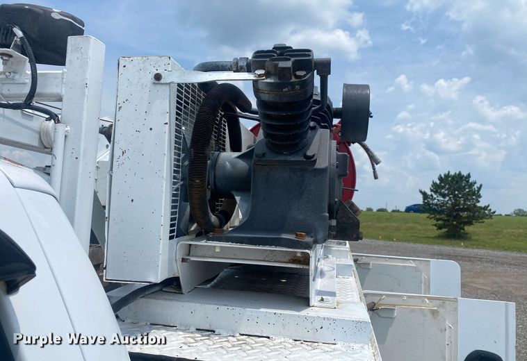 image for item KW9263 2009 Ford F550  SuperCab utility / service truck