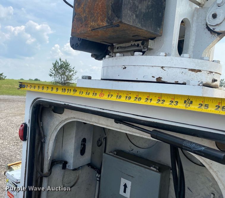 image for item KW9263 2009 Ford F550  SuperCab utility / service truck