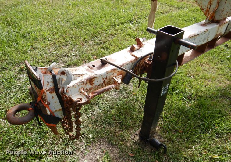 image for item KW9510 1992 Butler EW2850  pole trailer