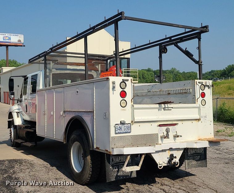 image for item LE9131 2008 International WorkStar 7400  Crew Cab utility / service truck