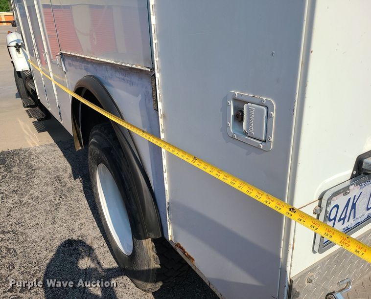 image for item LE9131 2008 International WorkStar 7400  Crew Cab utility / service truck