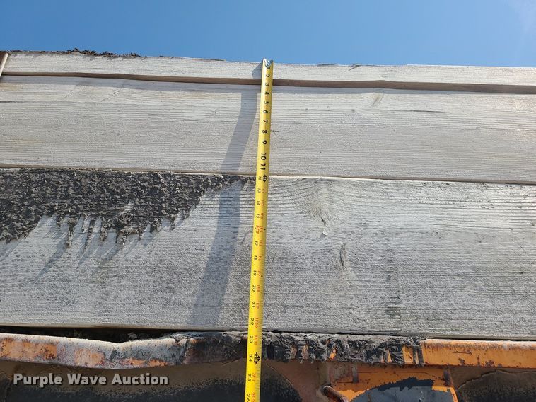 image for item LE9150 1987 International 1654  dump truck