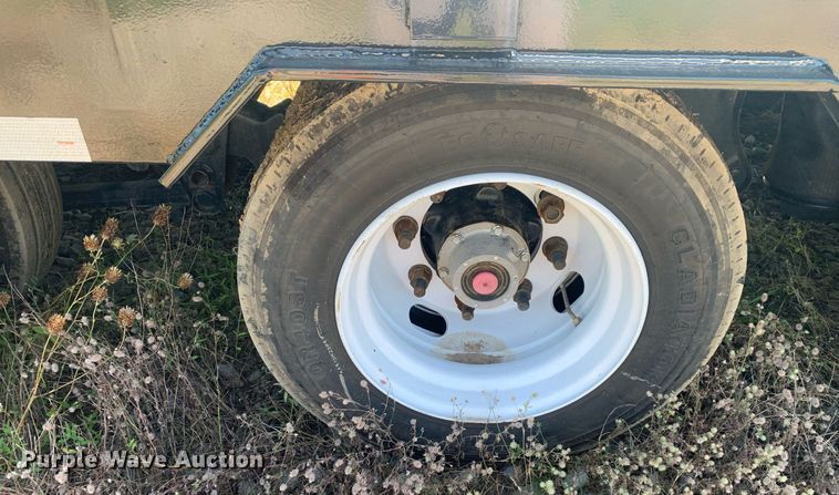 image for item LH9711 2022 Overbilt  equipment trailer