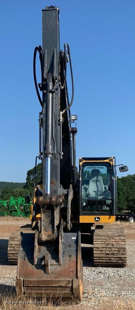 image for item LH9717 2019 John Deere 180G LC  excavator