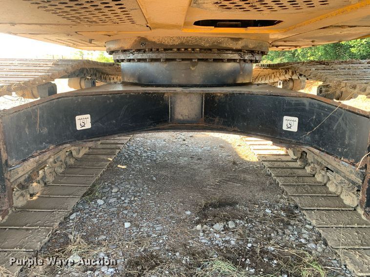 image for item LH9717 2019 John Deere 180G LC  excavator