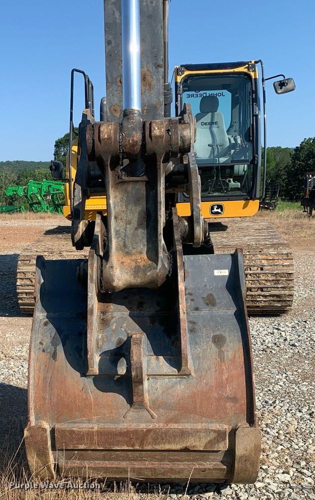 image for item LH9717 2019 John Deere 180G LC  excavator