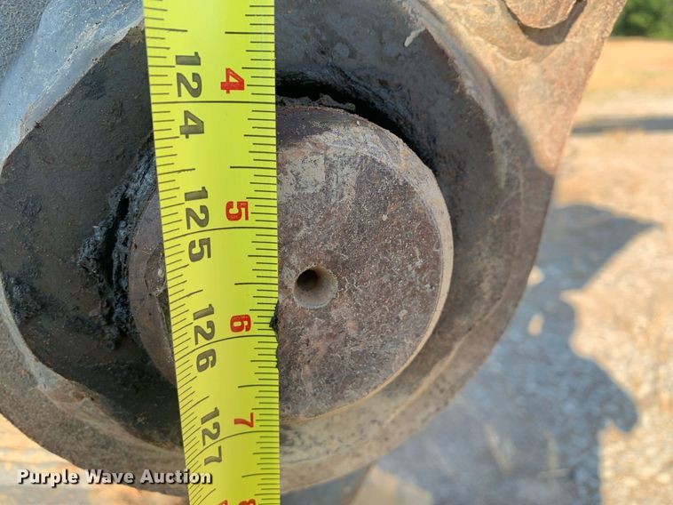 image for item LH9717 2019 John Deere 180G LC  excavator