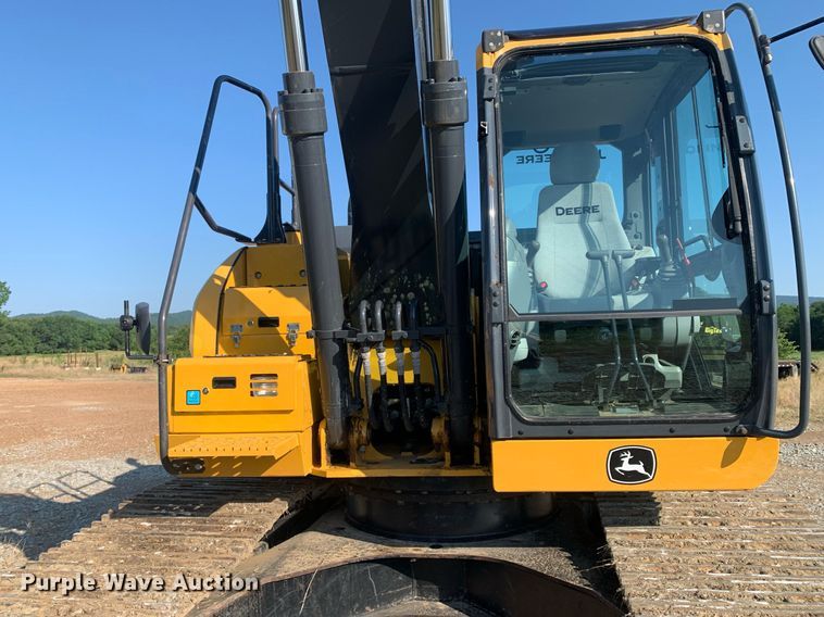 image for item LH9717 2019 John Deere 180G LC  excavator