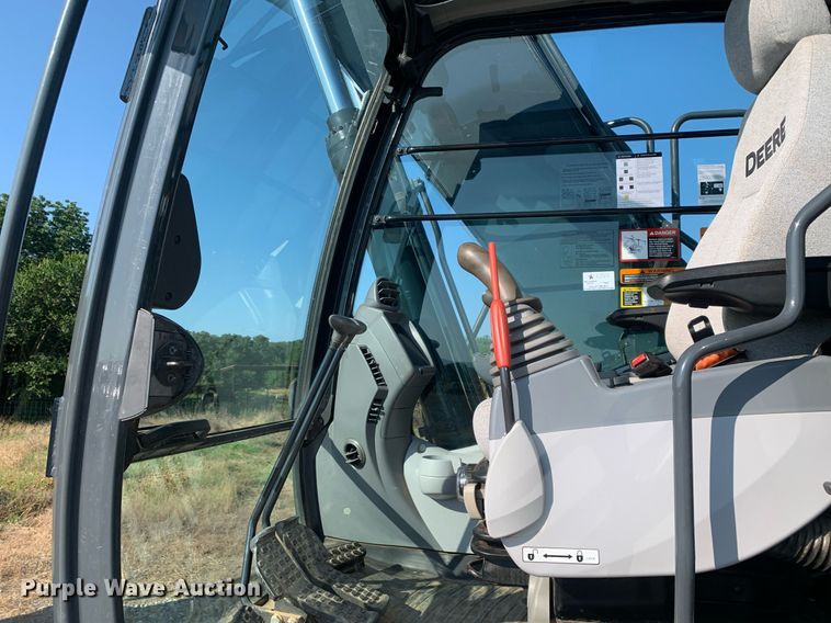 image for item LH9717 2019 John Deere 180G LC  excavator