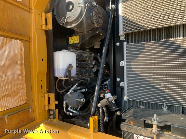 image for item LH9717 2019 John Deere 180G LC  excavator