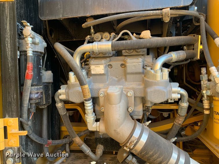 image for item LH9717 2019 John Deere 180G LC  excavator