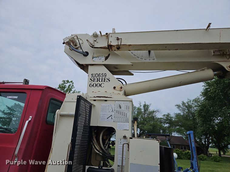 image for item LM9058 1997 Ford LT8000  crane truck