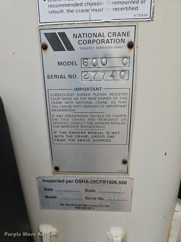 image for item LM9058 1997 Ford LT8000  crane truck