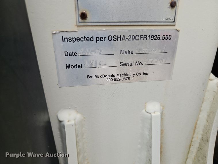 image for item LM9058 1997 Ford LT8000  crane truck