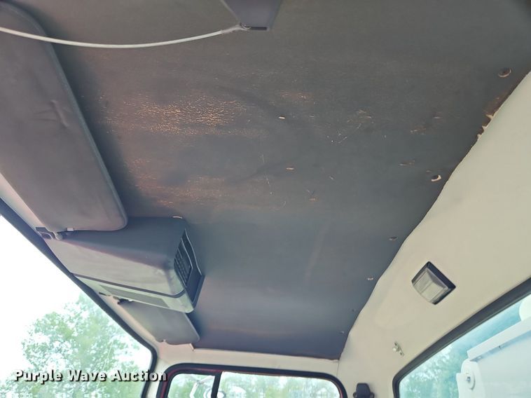 image for item LM9058 1997 Ford LT8000  crane truck