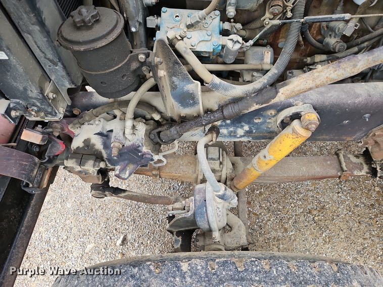 image for item LM9058 1997 Ford LT8000  crane truck