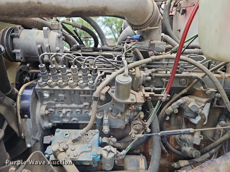 image for item LM9058 1997 Ford LT8000  crane truck