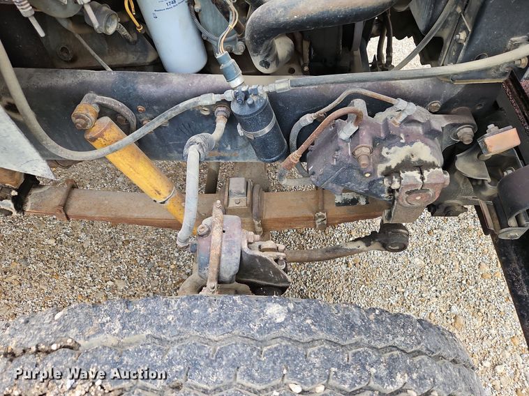 image for item LM9058 1997 Ford LT8000  crane truck