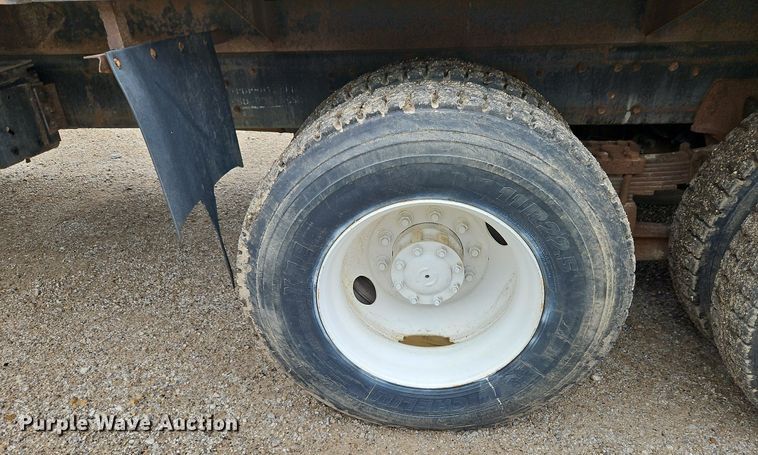 image for item LM9058 1997 Ford LT8000  crane truck