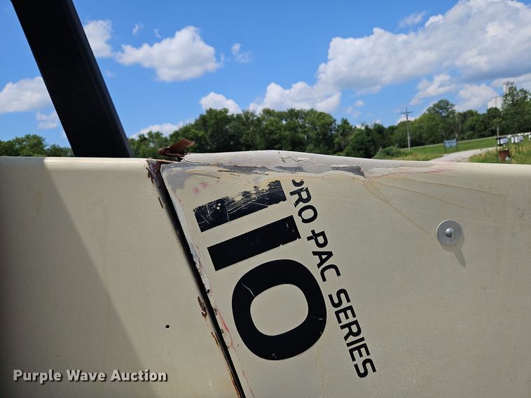 image for item LM9067 2000 Ingersoll Rand SD-110F  single drum vibratory roller