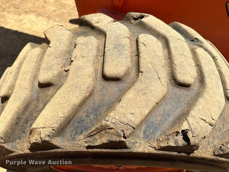 image for item LN9277 1997 JLG 600S  boom lift