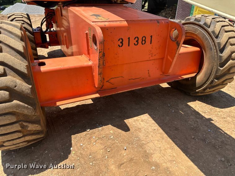 image for item LN9277 1997 JLG 600S  boom lift