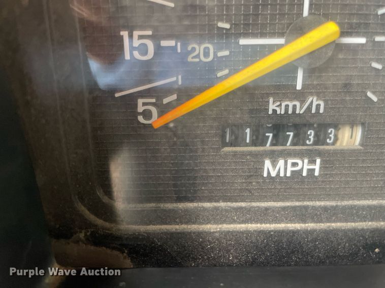 image for item LS9298 1984 Ford F700  dump truck