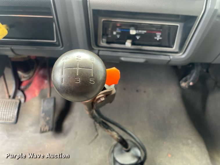 image for item LS9298 1984 Ford F700  dump truck