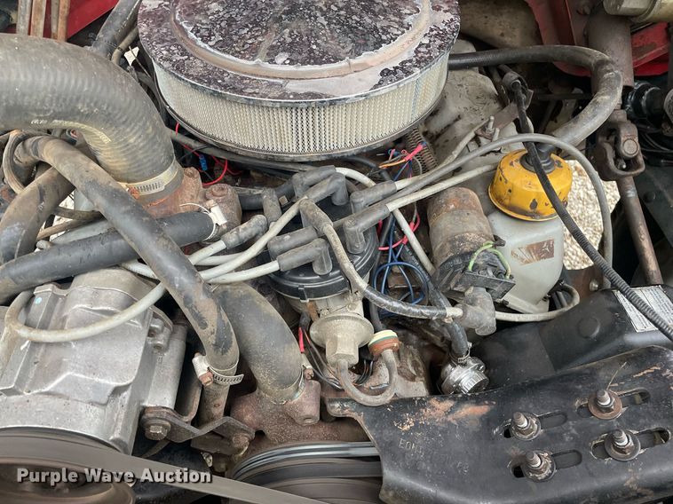 image for item LS9298 1984 Ford F700  dump truck