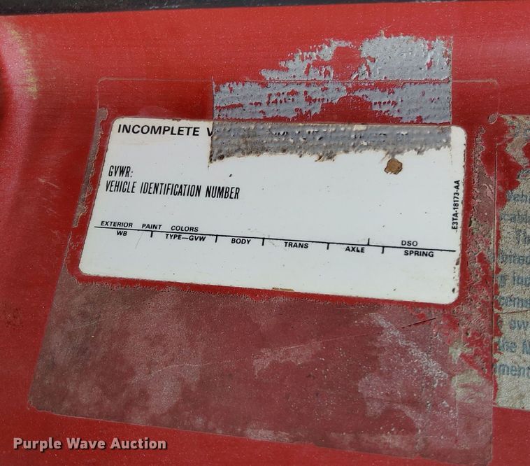 image for item LS9298 1984 Ford F700  dump truck