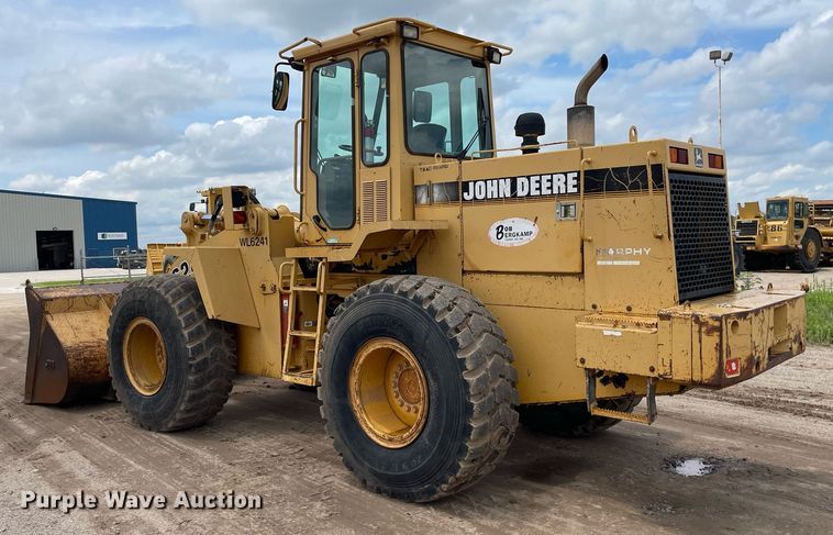 image for item LS9328 1995 John Deere 624G  wheel loader