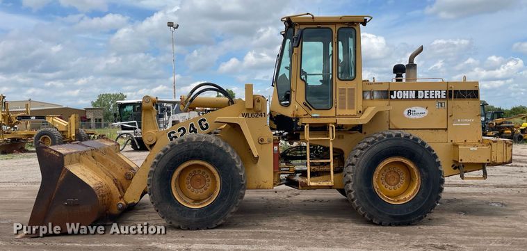 image for item LS9328 1995 John Deere 624G  wheel loader