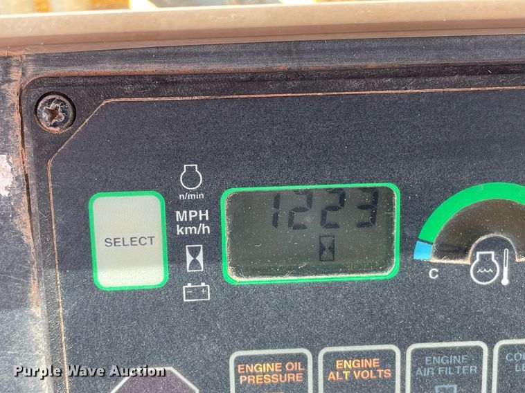 image for item LS9328 1995 John Deere 624G  wheel loader