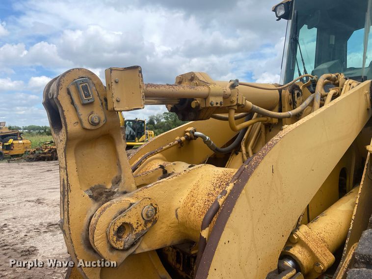 image for item LS9329 1998 Caterpillar 950G  wheel loader