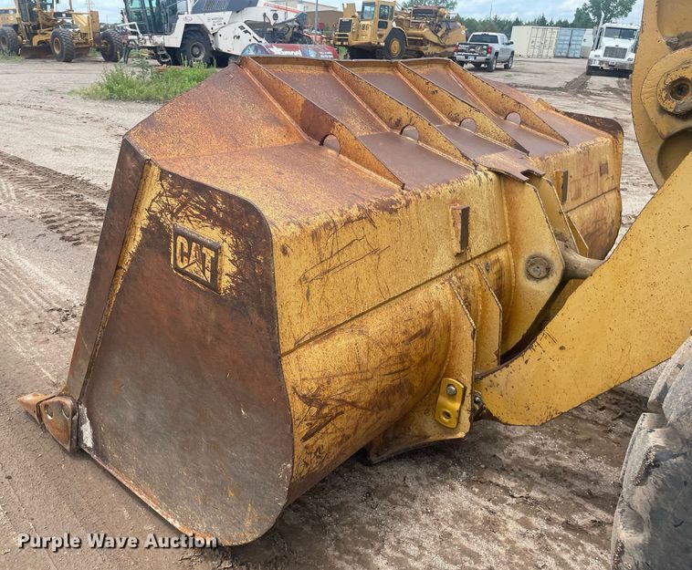 image for item LS9329 1998 Caterpillar 950G  wheel loader