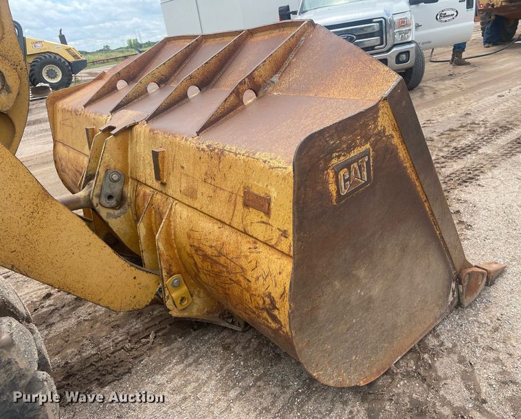 image for item LS9329 1998 Caterpillar 950G  wheel loader