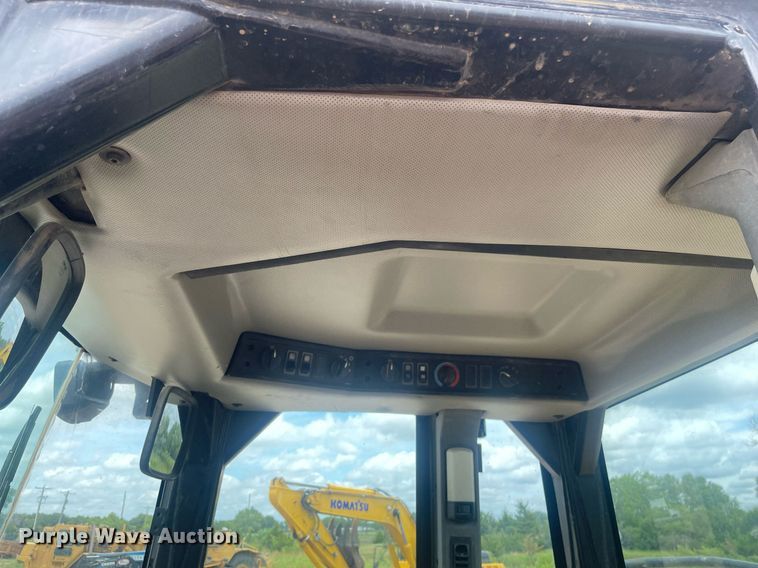 image for item LS9329 1998 Caterpillar 950G  wheel loader