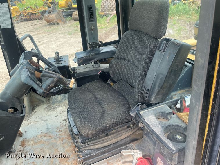 image for item LS9329 1998 Caterpillar 950G  wheel loader