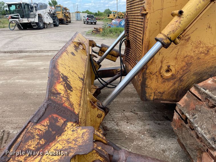 image for item LS9330 1988 Dresser TD15E  dozer