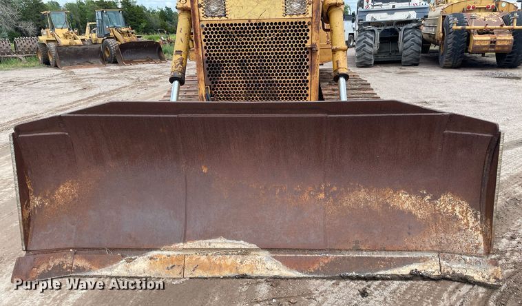 image for item LS9330 1988 Dresser TD15E  dozer