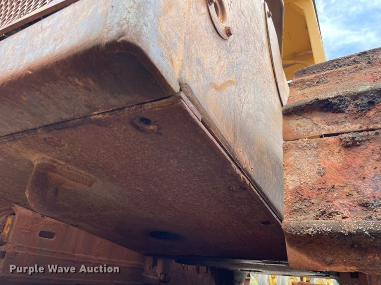 image for item LS9330 1988 Dresser TD15E  dozer