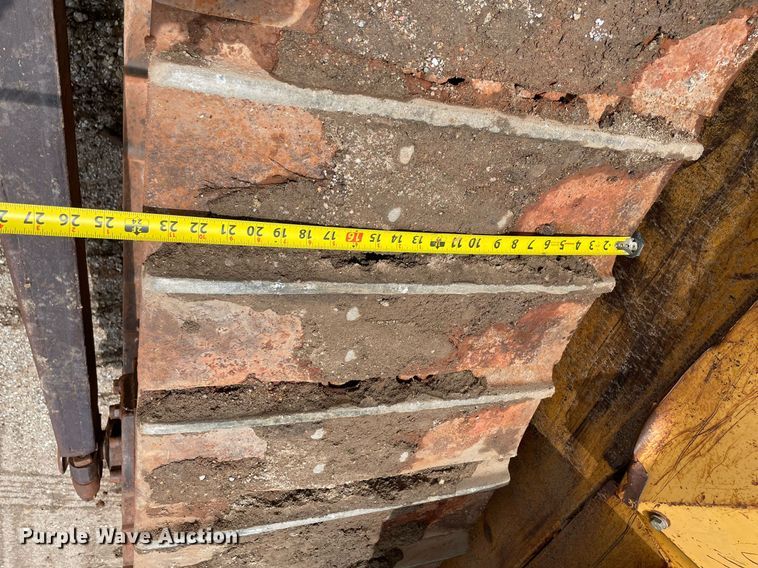 image for item LS9330 1988 Dresser TD15E  dozer