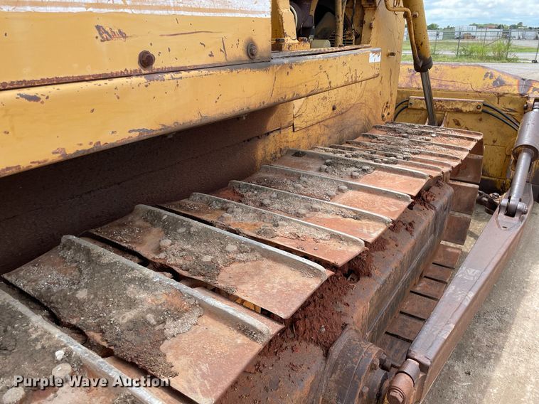 image for item LS9330 1988 Dresser TD15E  dozer