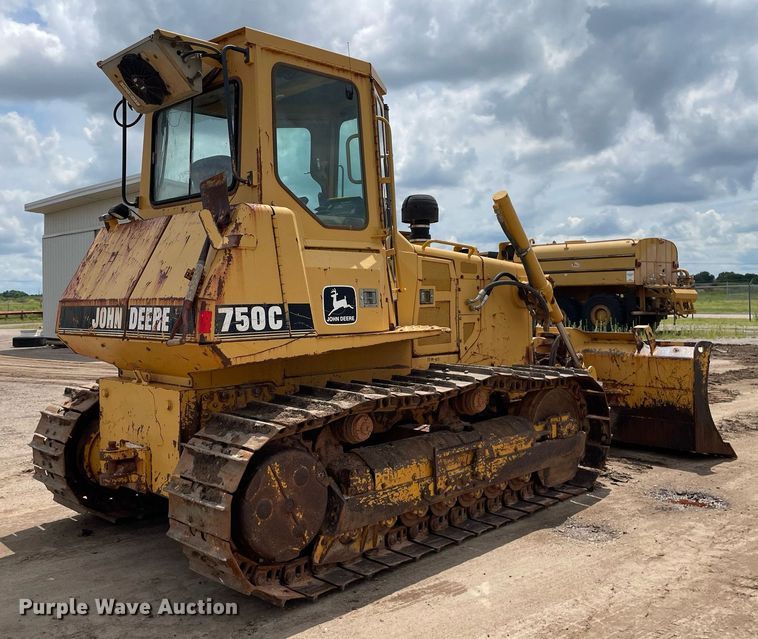 image for item LS9331 1996 John Deere 750C  dozer