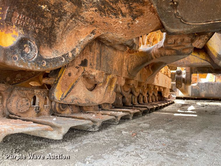 image for item LS9331 1996 John Deere 750C  dozer