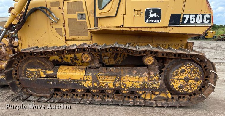 image for item LS9331 1996 John Deere 750C  dozer